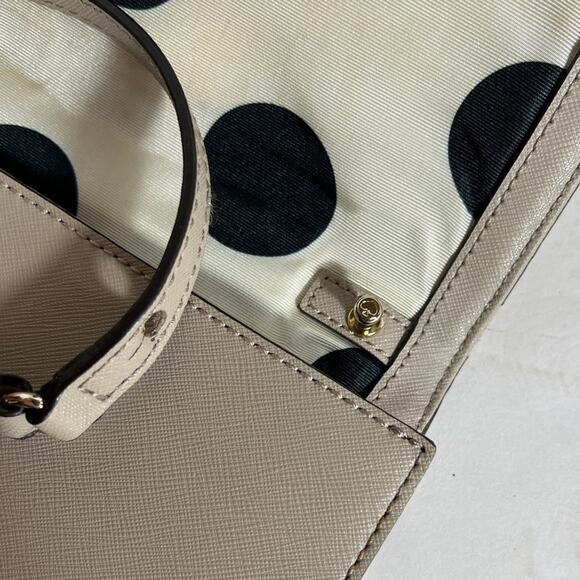 Kate Spade Cedar Street Cali Leather Convertible Cross Body Bag in Crisp Linen - Picture 7 of 9